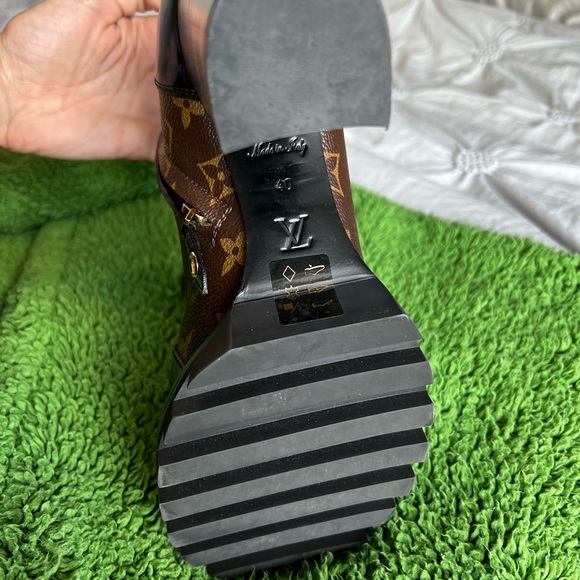Louis Vuitton Star Trail Ankle Boot NEVER WORN. - Picture 7 of 10